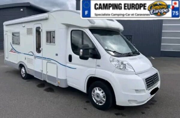 Adria  Modèle / Gamme : CORAL 680 ST