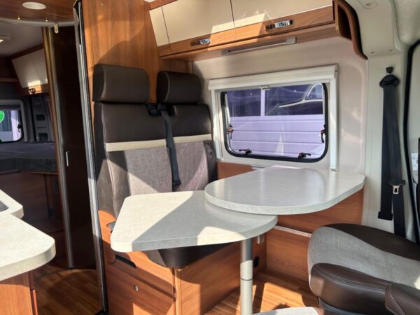 VANTourer 630 /automatique /148HP/solaire/auvent/caméra/AHK