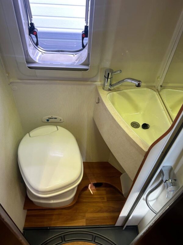 VANTourer 630 /automatique /148HP/solaire/auvent/caméra/AHK