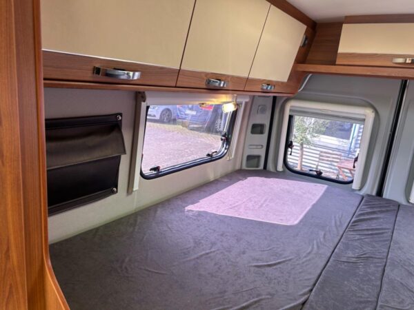 VANTourer 630 /automatique /148HP/solaire/auvent/caméra/AHK