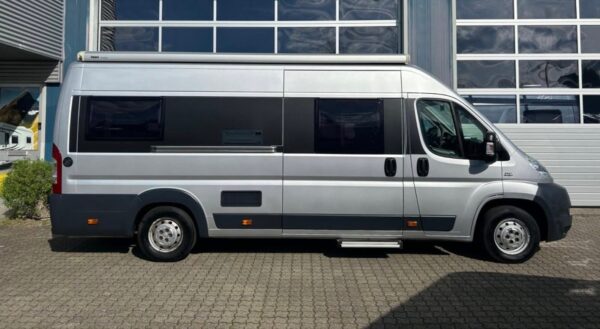 VANTourer 630 /automatique /148HP/solaire/auvent/caméra/AHK