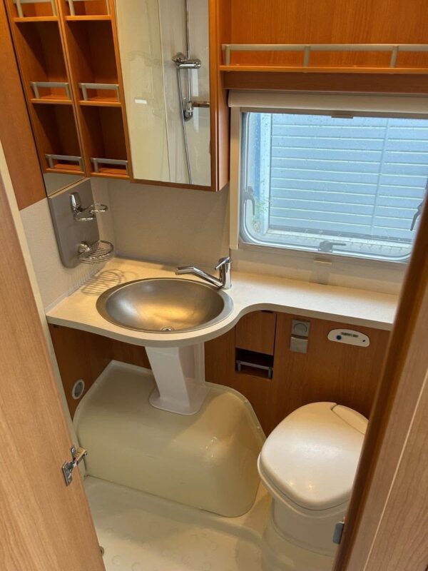 Knaus Sport TI*Climatisation standard*TV/SAT*Suspension pneumatique*Navi