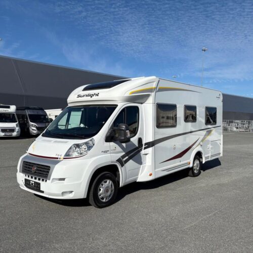 IMG_2931 Sunlight T 64 TRUMA