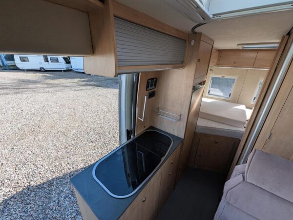 La Strada Avanti L 600