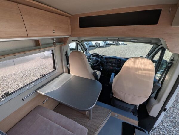 La Strada Avanti L 600