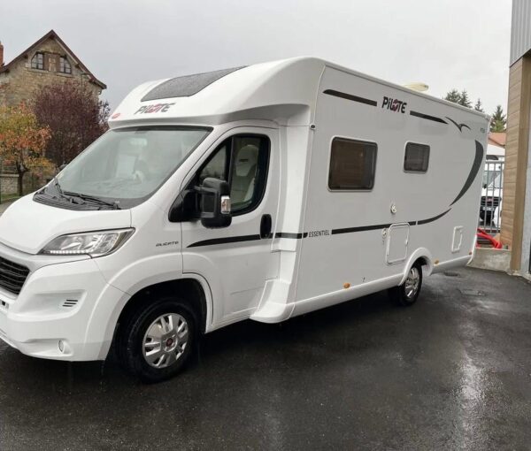 Pilote P716 Essentiel 2017