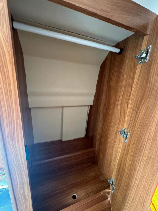 Globecar Globescout**Automatique**180 ch**3 L**ERST 94 T KM