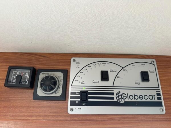 Globecar Globescout**Automatique**180 ch**3 L**ERST 94 T KM