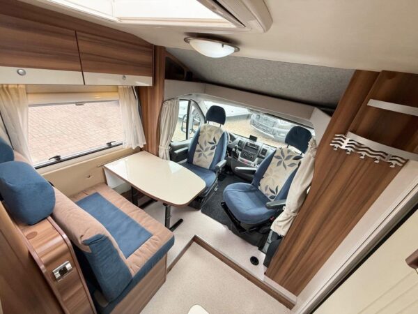 Weinsberg TI 650 MEG*Lits simples*Garage*