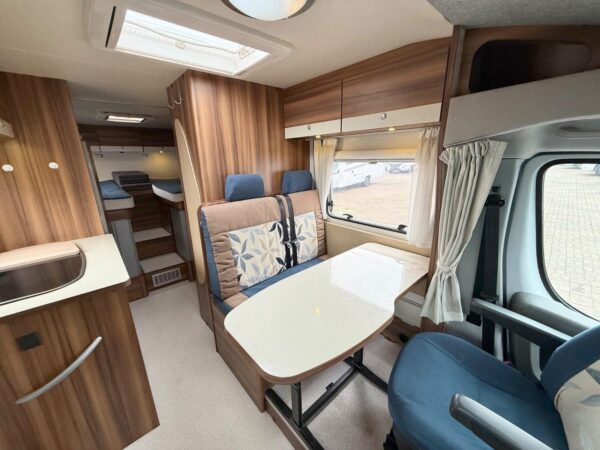 Weinsberg TI 650 MEG*Lits simples*Garage*