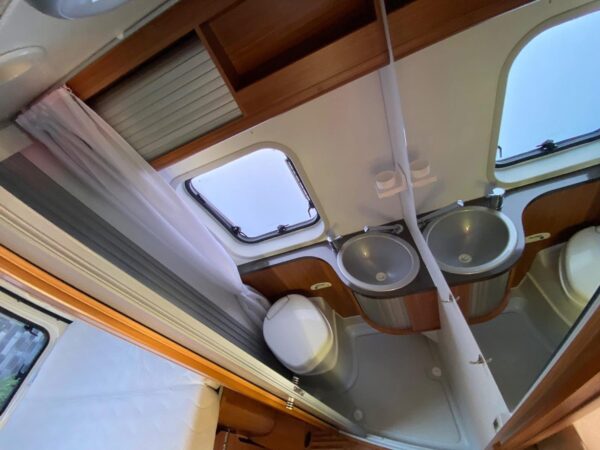 IMG_3275 Adria Twin 600 SP