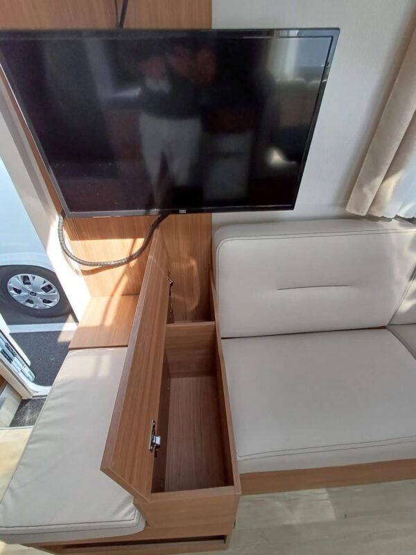 Pilote P 696 U EVIDENCE 2023