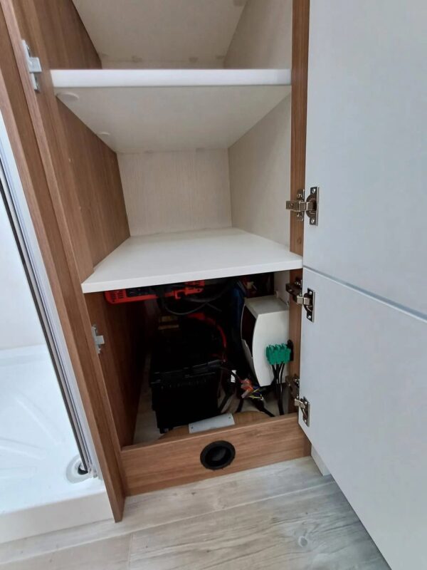 Pilote P 696 U EVIDENCE 2023