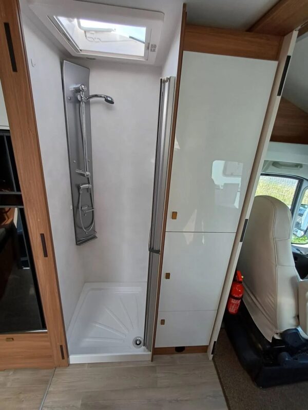 Pilote P 696 U EVIDENCE 2023