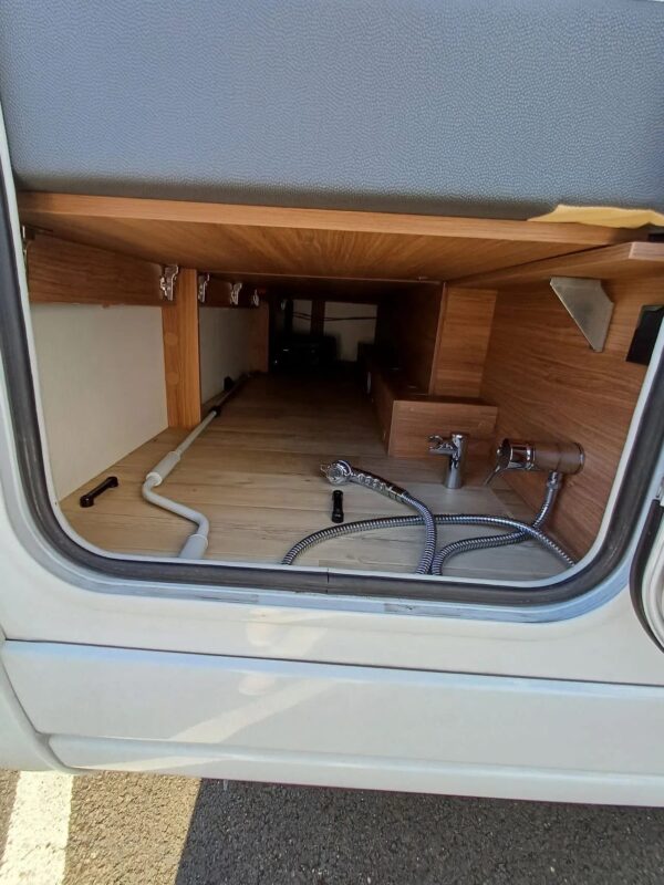 Pilote P 696 U EVIDENCE 2023