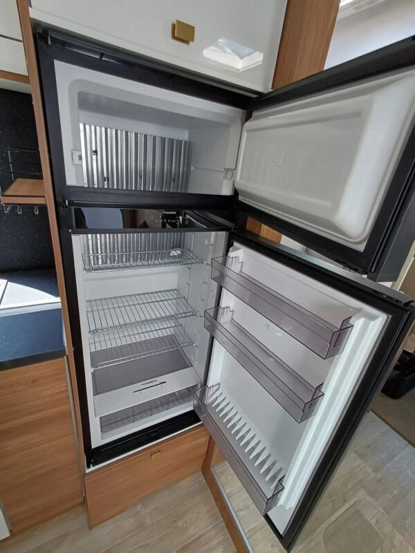 Pilote P 696 U EVIDENCE 2023