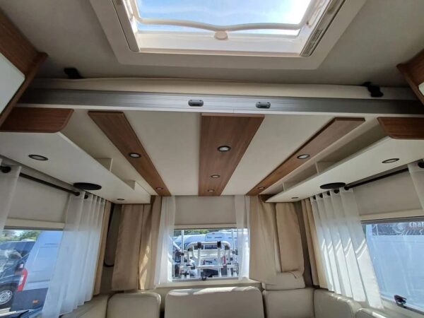 Pilote P 696 U EVIDENCE 2023