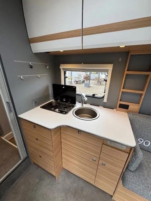 Dethleffs JUST T6762 2024