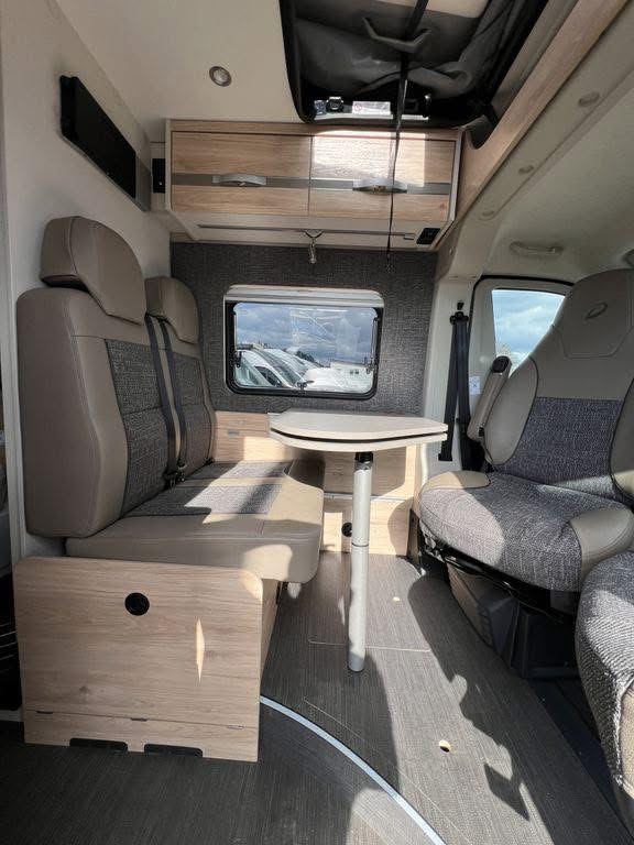 Dethleffs Globetrail 600 S Peugeot 140 CV