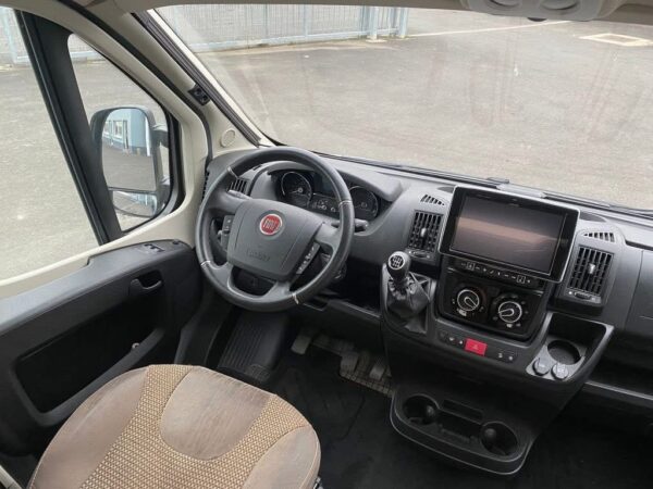 Pössl Fiat 2.3JTD RoadCruiserB 640-Lithium-Solar-1Hnd