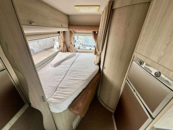 GiottiLine Freightliner Graal 800