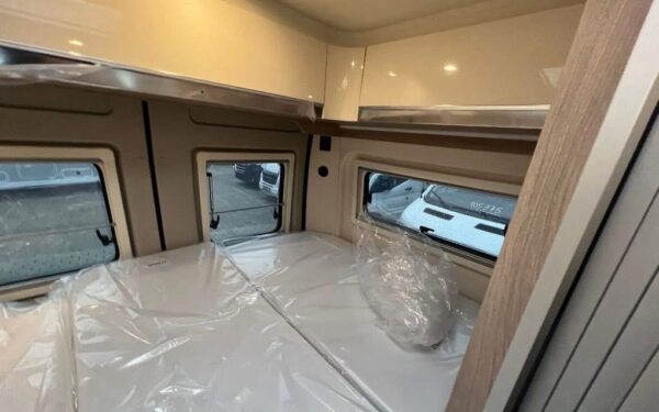 Laika Ecovip 540 Winterfest Skyview