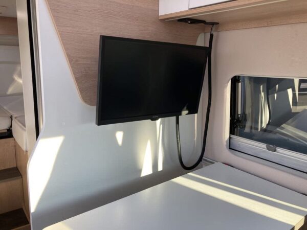 Mooveo Van 60EB Occasion, transformation lit, auvent