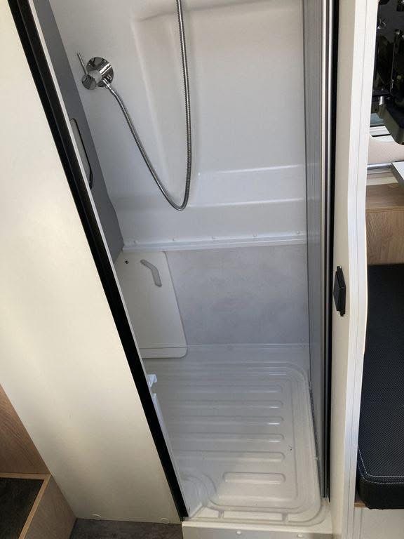 Mooveo Van 60EB Occasion, transformation lit, auvent