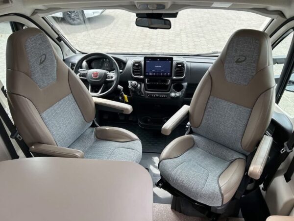 Dethleffs Pulse Classic 90 T 7051 EB+TV+LED+160PS+él. Hubb