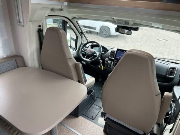 Dethleffs Pulse Classic 90 T 7051 EB+TV+LED+160PS+él. Hubb