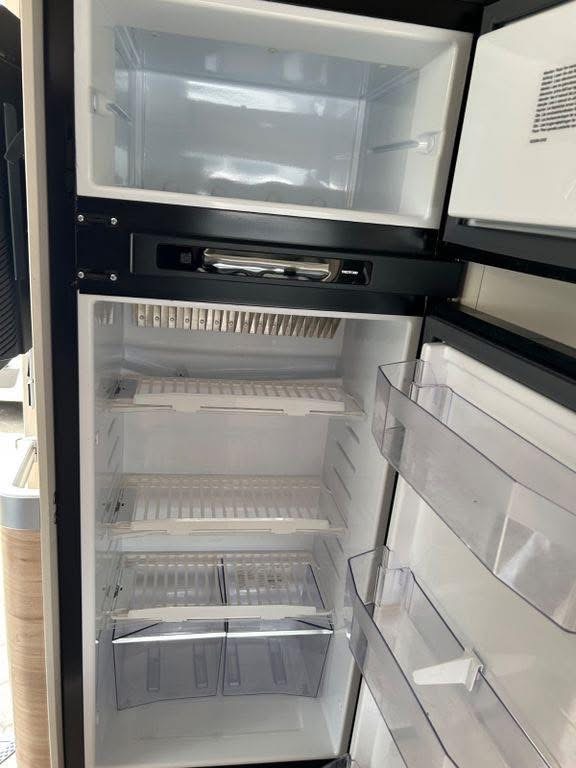 Dethleffs Pulse Classic 90 T 7051 EB+TV+LED+160PS+él. Hubb