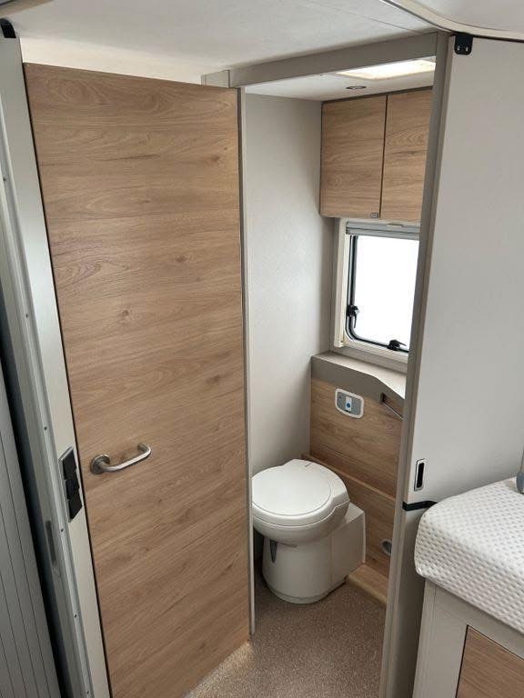 Dethleffs Pulse Classic 90 T 7051 EB+TV+LED+160PS+él. Hubb