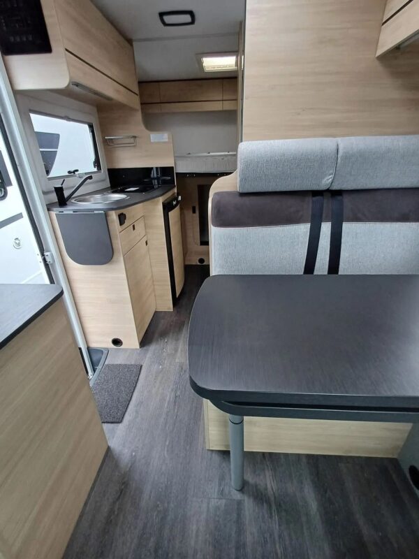 Challenger S 194 2022