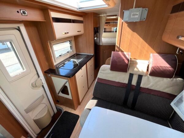 LMC Breezer V633 G - Festett - auto.Sat/TV - Solar