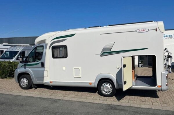 LMC Breezer V633 G - Festett - auto.Sat/TV - Solar