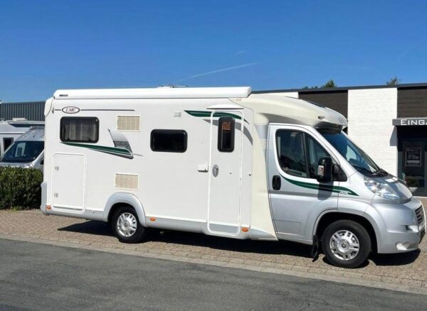 LMC Breezer V633 G - Festett - auto.Sat/TV - Solar