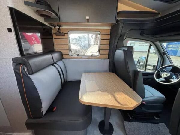 Hymer ML-T CrossTrail 580 • Occasion • 3 Couchages • 2026 Profilé • Diesel • Boîte automatique • 190 Ch DIN