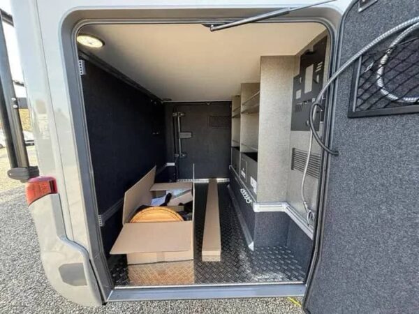 Hymer ML-T CrossTrail 580 • Occasion • 3 Couchages • 2026 Profilé • Diesel • Boîte automatique • 190 Ch DIN