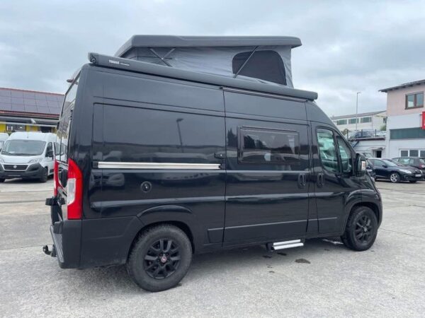 IMG_2802 Pössl Chausson V594S VIP 9G Automatique Toit Suré Rehaussant