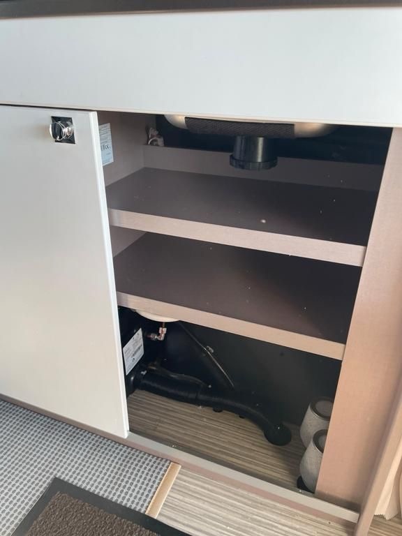 IMG_3937 BÜRSTNER COPA C 530 – FOURGON AMÉNAGÉ Année modèle 2023